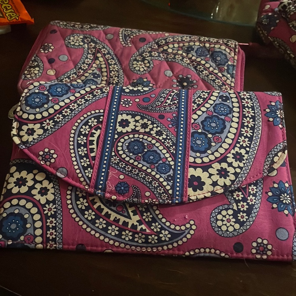 Oversize vera Bradley wallet